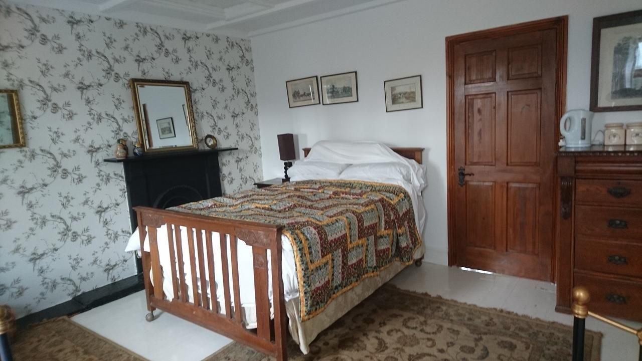 Middle Mill Bed and Breakfast Kidwelly Eksteriør billede