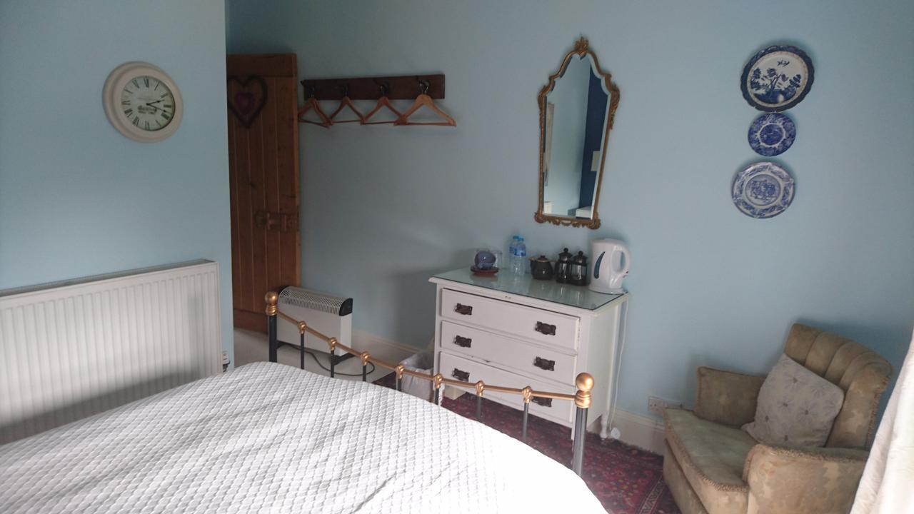 Middle Mill Bed and Breakfast Kidwelly Eksteriør billede