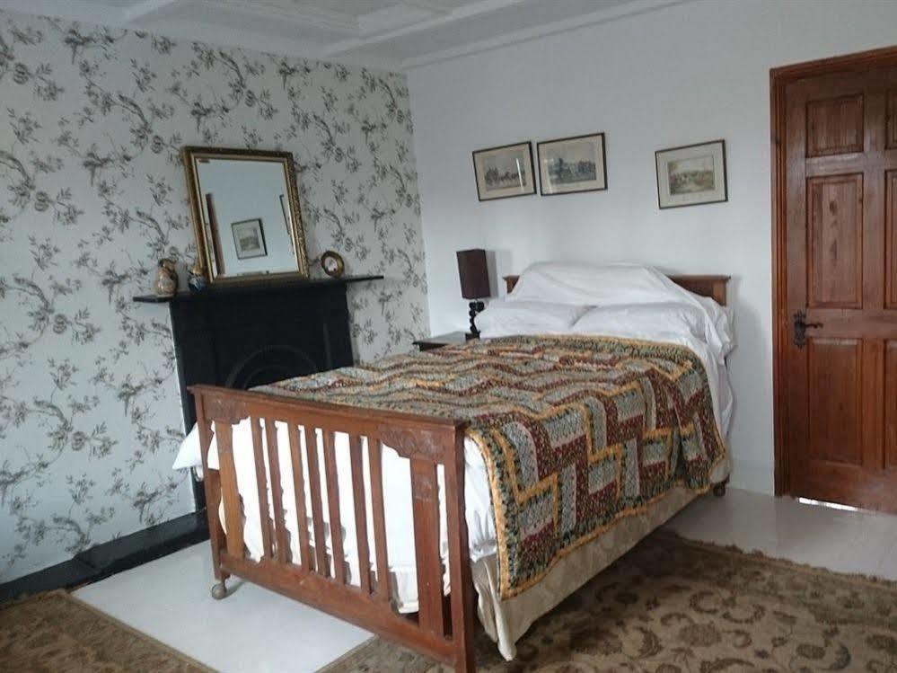 Middle Mill Bed and Breakfast Kidwelly Eksteriør billede
