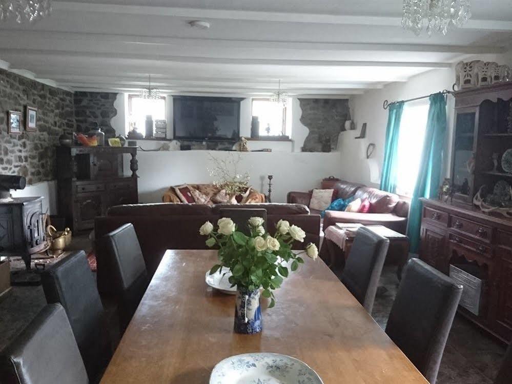Middle Mill Bed and Breakfast Kidwelly Eksteriør billede